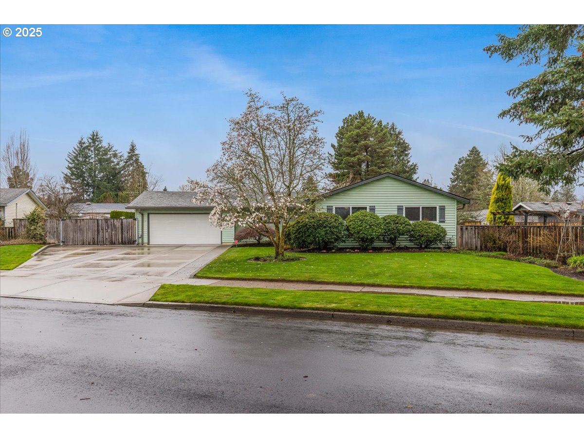 Forest Grove, Oregon 97116, United States, 3 Bedrooms Bedrooms, ,2 BathroomsBathrooms,Residential,Active,92926