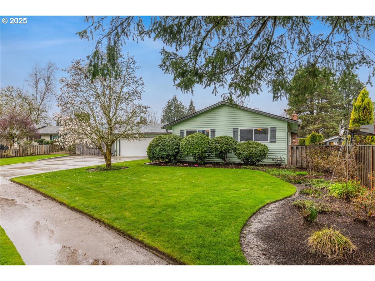 Forest Grove, Oregon 97116, United States, 3 Bedrooms Bedrooms, ,2 BathroomsBathrooms,Residential,Active,92926