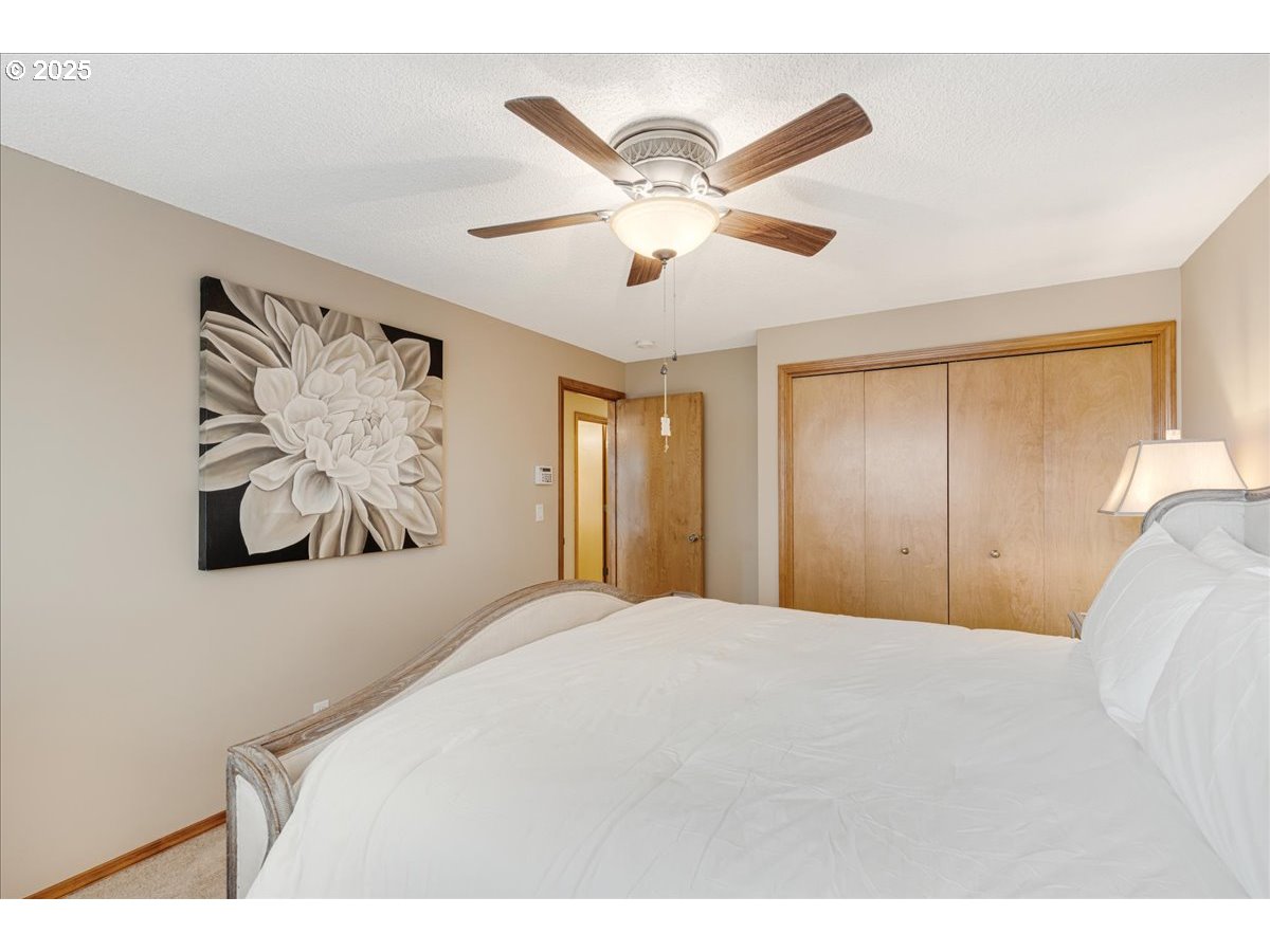 Forest Grove, Oregon 97116, United States, 3 Bedrooms Bedrooms, ,2 BathroomsBathrooms,Residential,Active,92926