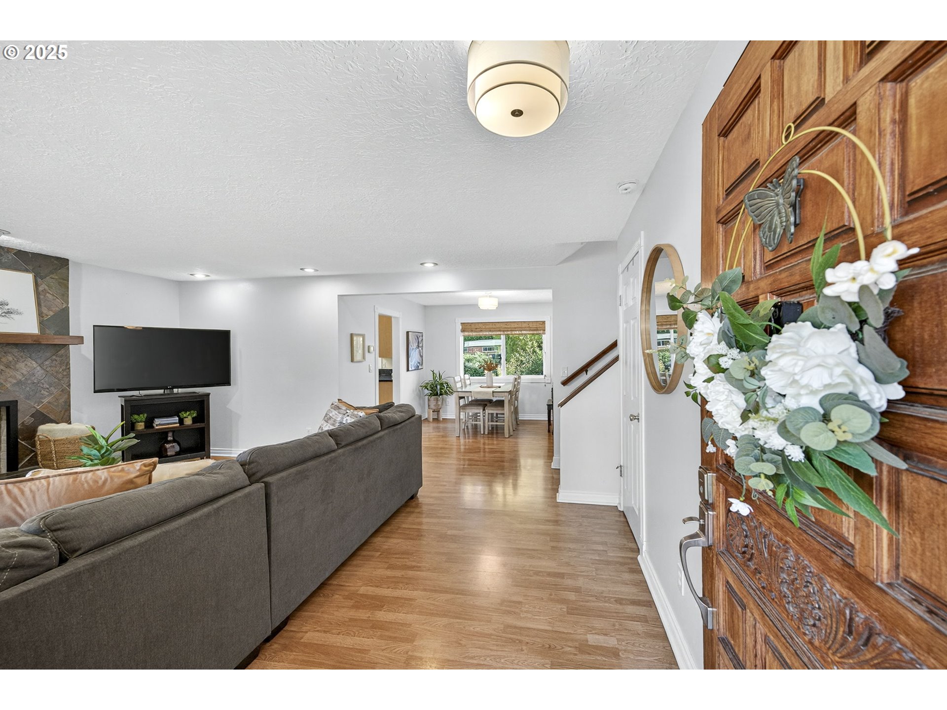 190 SE HACIENDA CT