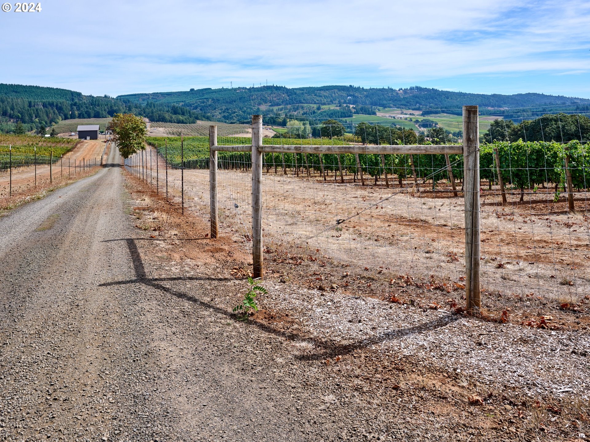 Rickreall, Oregon 97371, United States, 2 Bedrooms Bedrooms, ,3 BathroomsBathrooms,Residential,Active,41816