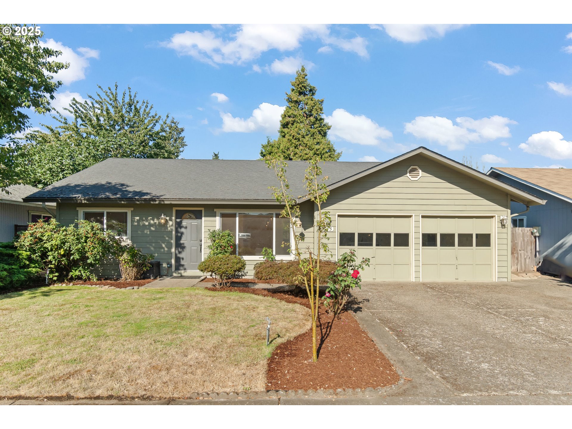 3015 KENTWOOD DR