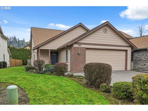 420 WALNUT WAY Silverton OR 97381