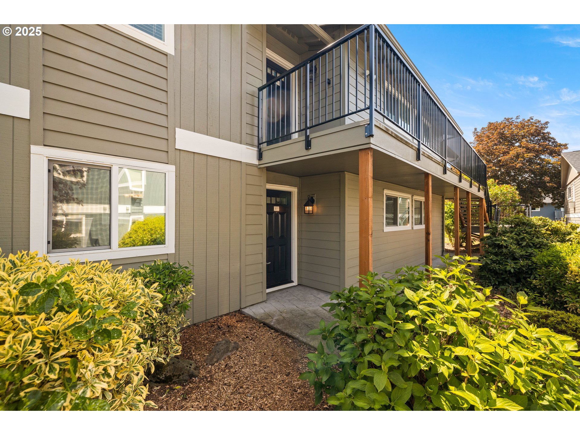 1950 NW 143RD AVE 101