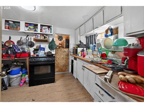 Tiny photo for 76362 Willamette Way, Oakridge, OR 97463 (MLS # 132457752)