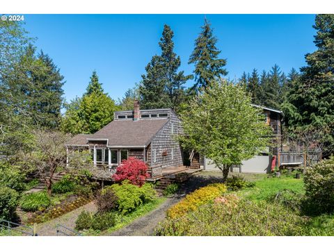 A home in Waldport