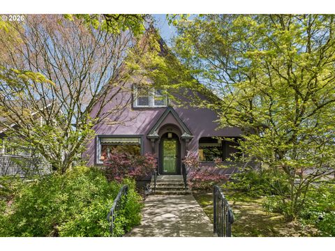 3302 NE 14TH AVE Portland OR 97212