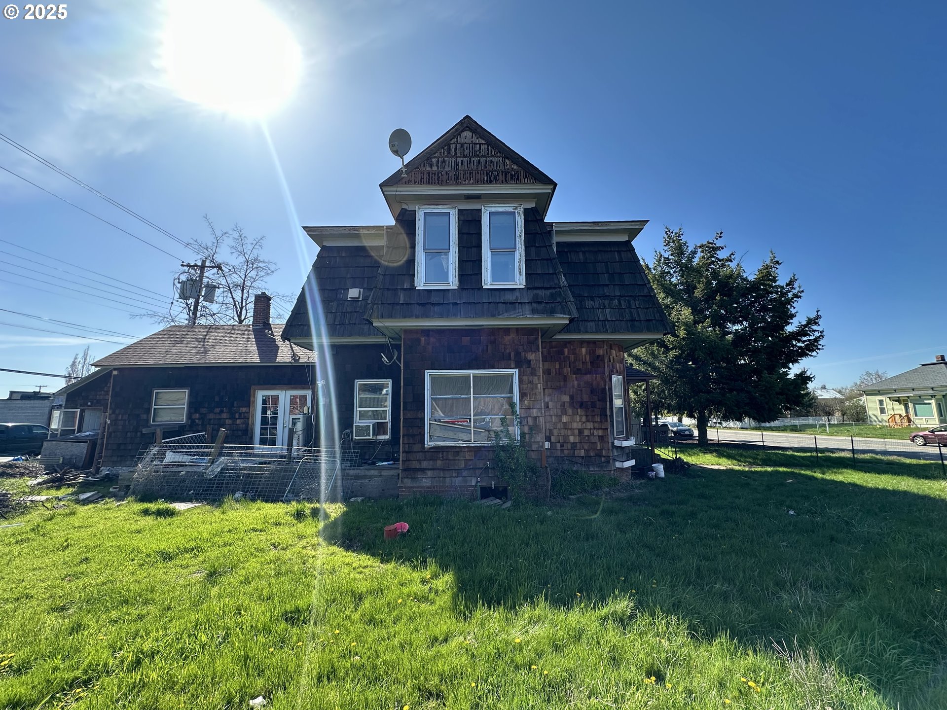 Listing image 4