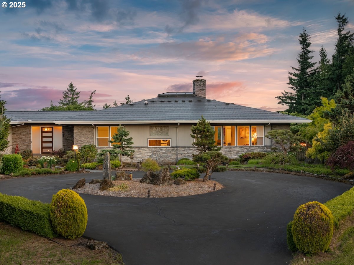 800 ROSEMONT RD
