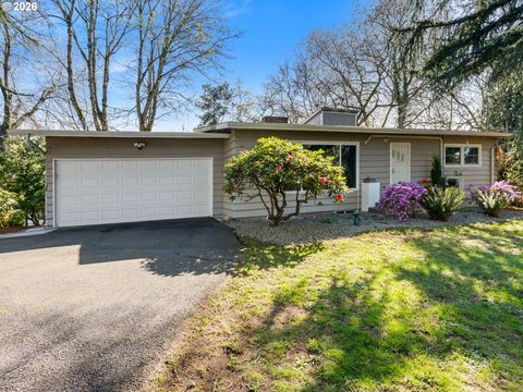 4555 NE 119th Ave, Portland, OR 97220 - #: 386751330