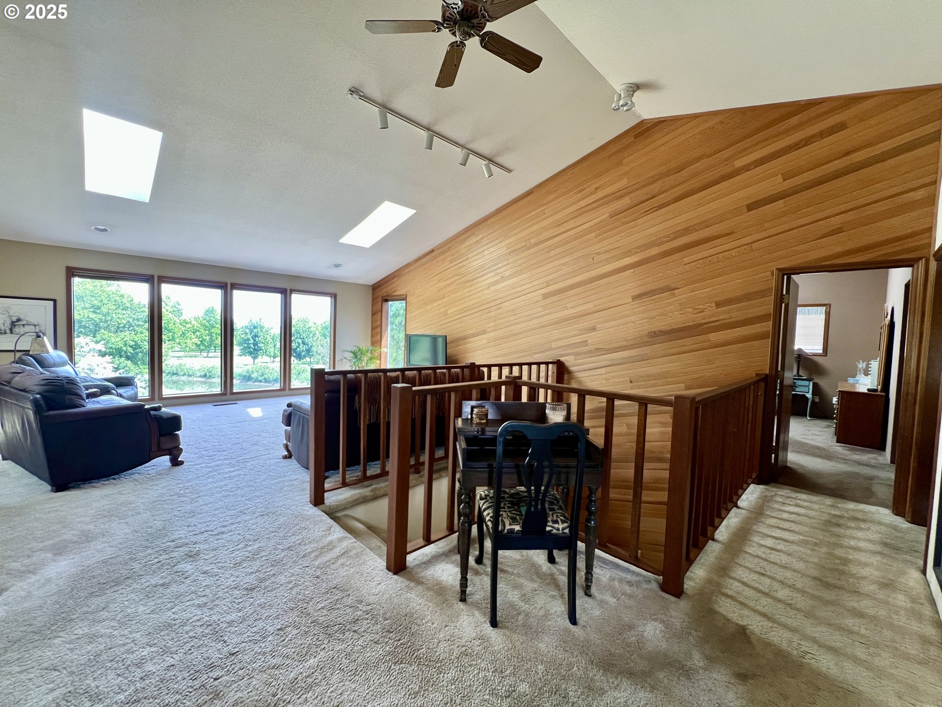 29843 ROYCE LN
