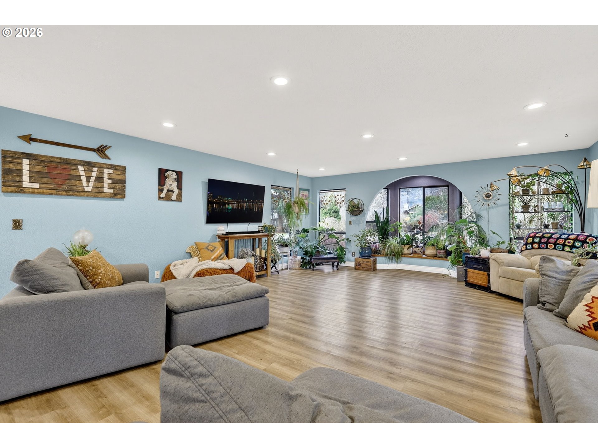 23739 SE BONNIE LURE DR