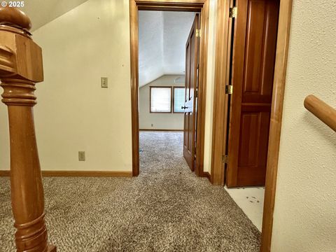 Tiny photo for 486 N 5th St, Creswell, OR 97426 (MLS # 655997960)