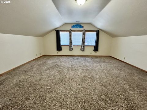Tiny photo for 486 N 5th St, Creswell, OR 97426 (MLS # 655997960)