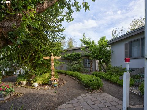 A home in Woodland