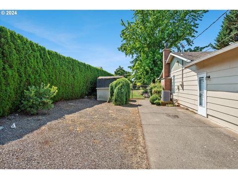 A home in Gresham