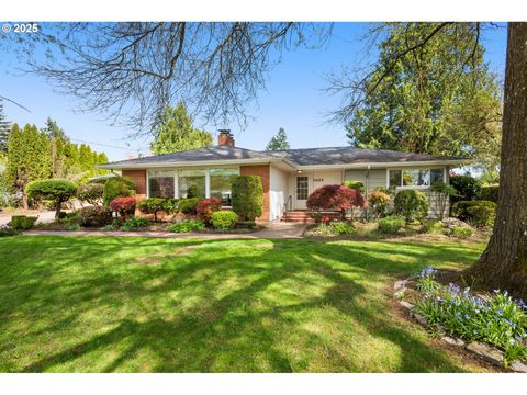 11004 SE STANLEY AVE Milwaukie OR 97222
