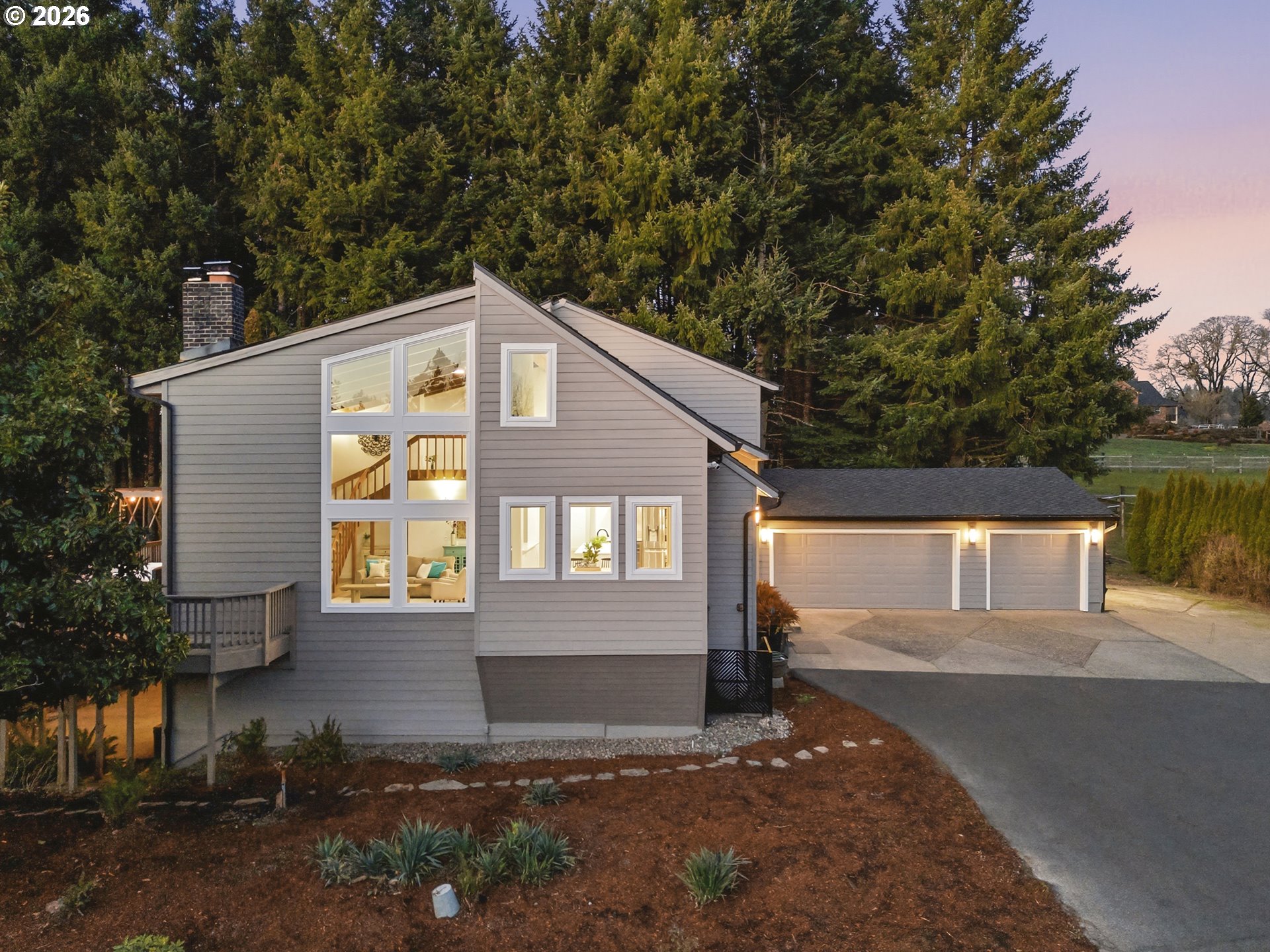 5911 SW BRIAR PATCH LN