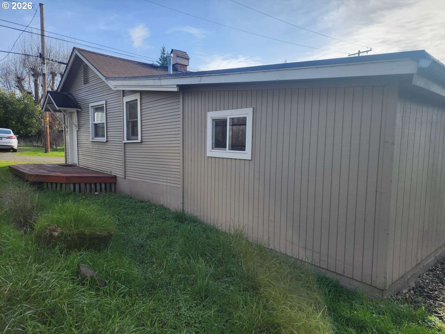 1337 NE FREEMONT AVE