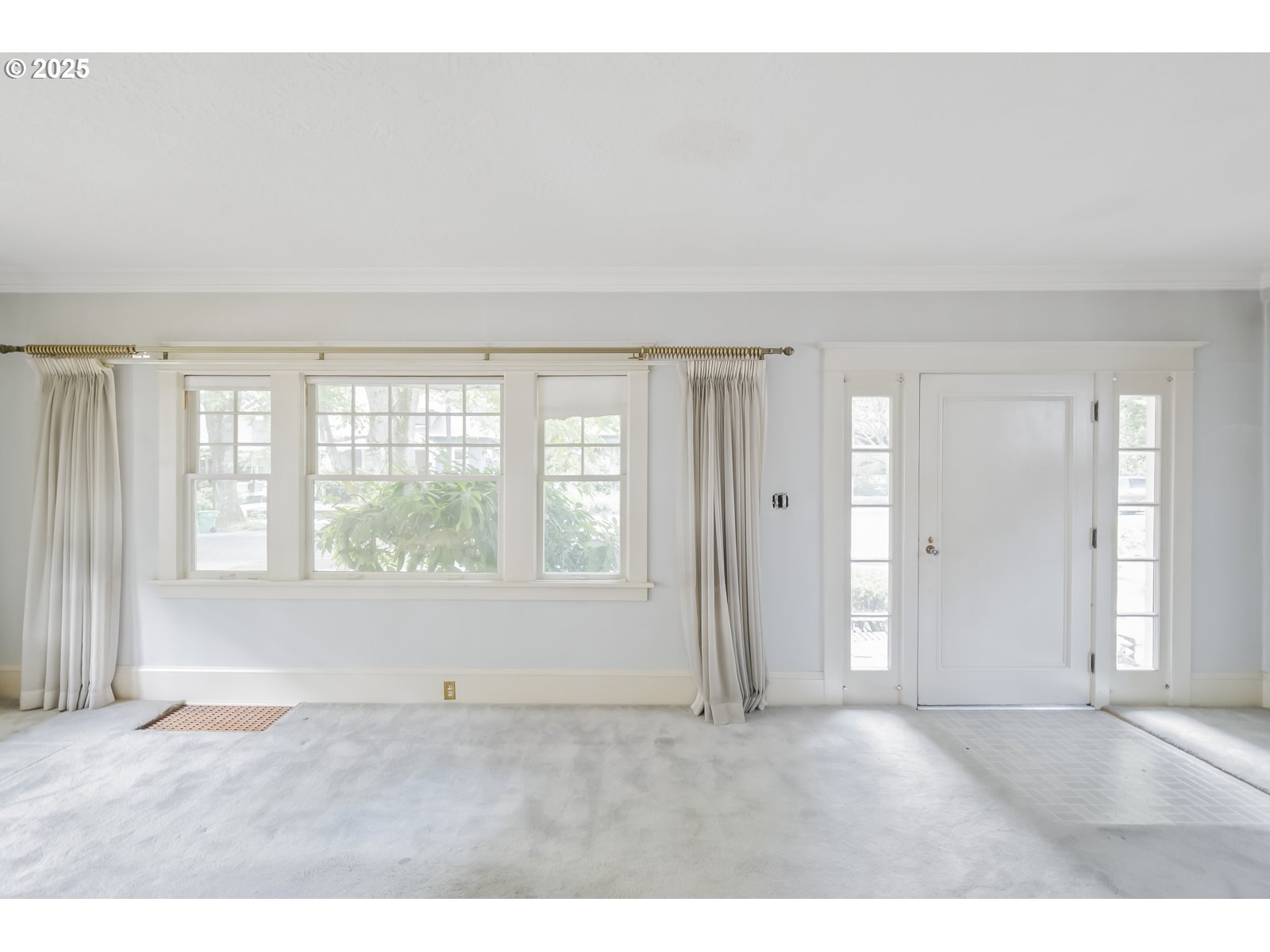 2346 NE 16TH AVE