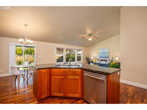 Tiny photo for 1122 Swale Ridge Loop, Creswell, OR 97426 (MLS # 251033932)