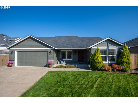 Tiny photo for 1122 Swale Ridge Loop, Creswell, OR 97426 (MLS # 251033932)