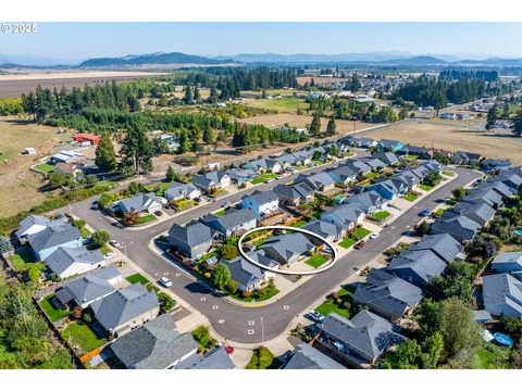 Tiny photo for 1122 Swale Ridge Loop, Creswell, OR 97426 (MLS # 251033932)