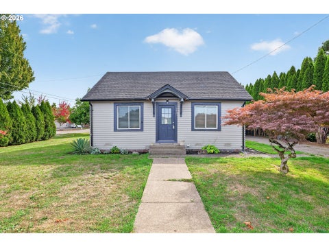 Photo of 1438 SW 2nd St, McMinnville, OR 97128 (MLS # 371659526)