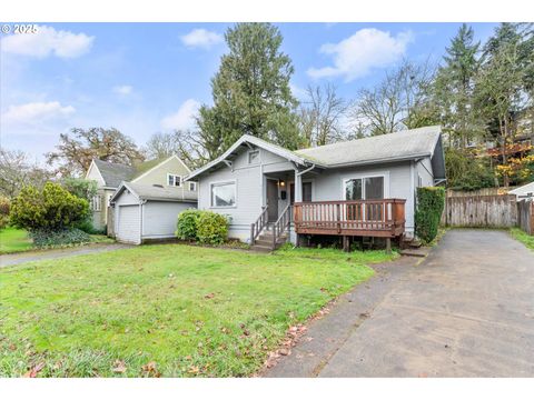 21835 WILLAMETTE DR West Linn OR 97068