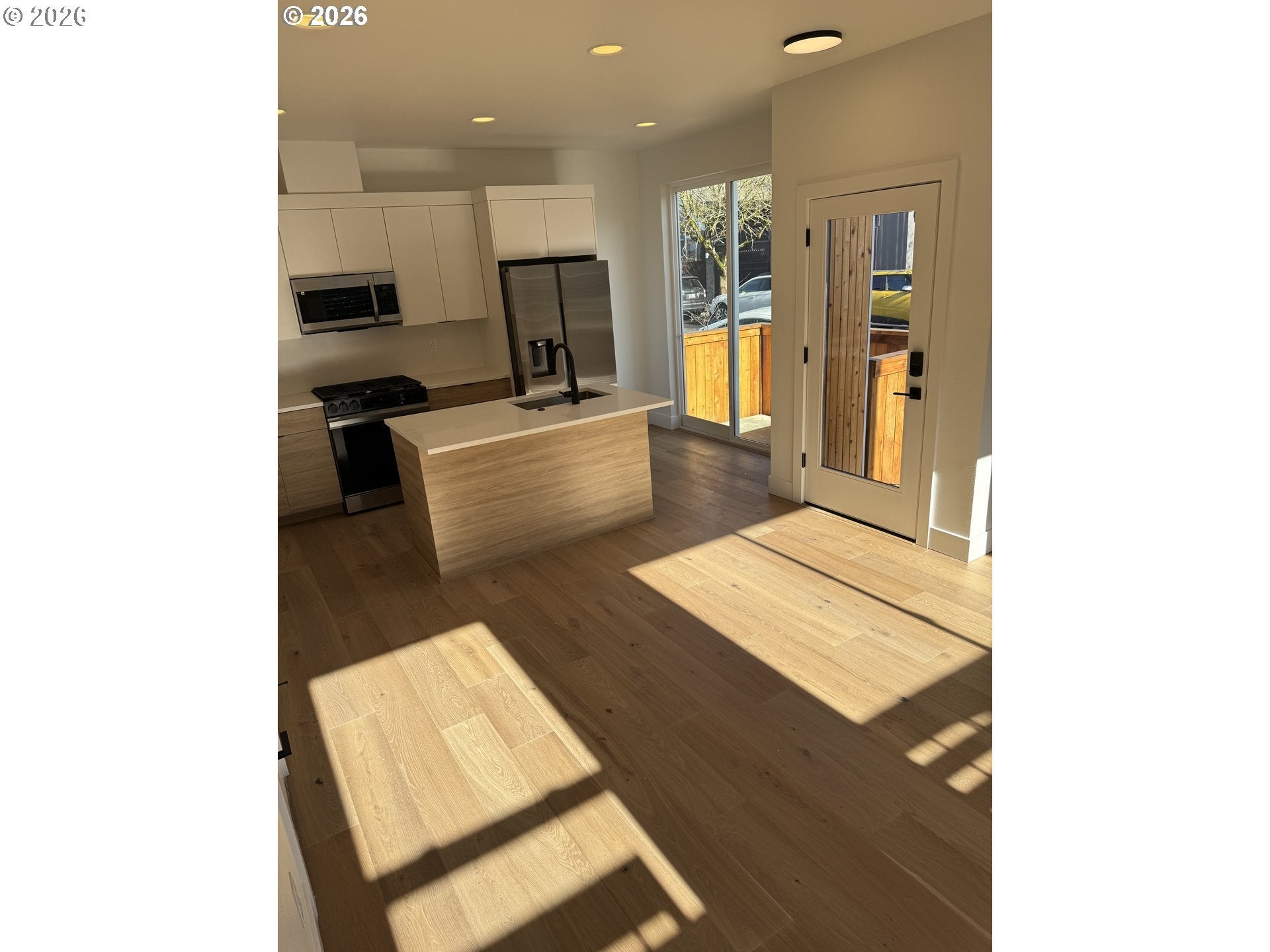 2008 SE 34TH AVE