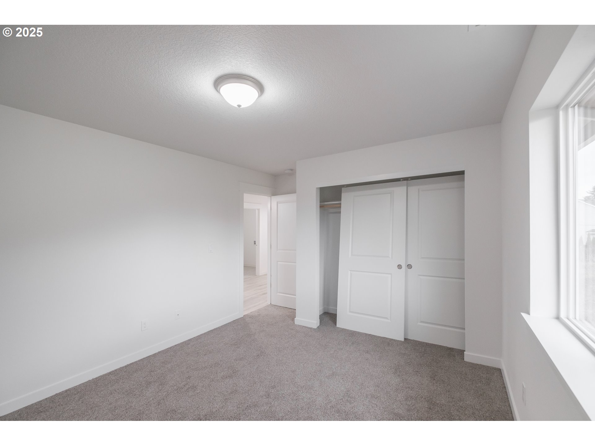 Lebanon, Oregon 97355, United States, 3 Bedrooms Bedrooms, ,3 BathroomsBathrooms,Residential,Active,193041