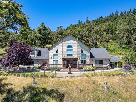 A home in Roseburg