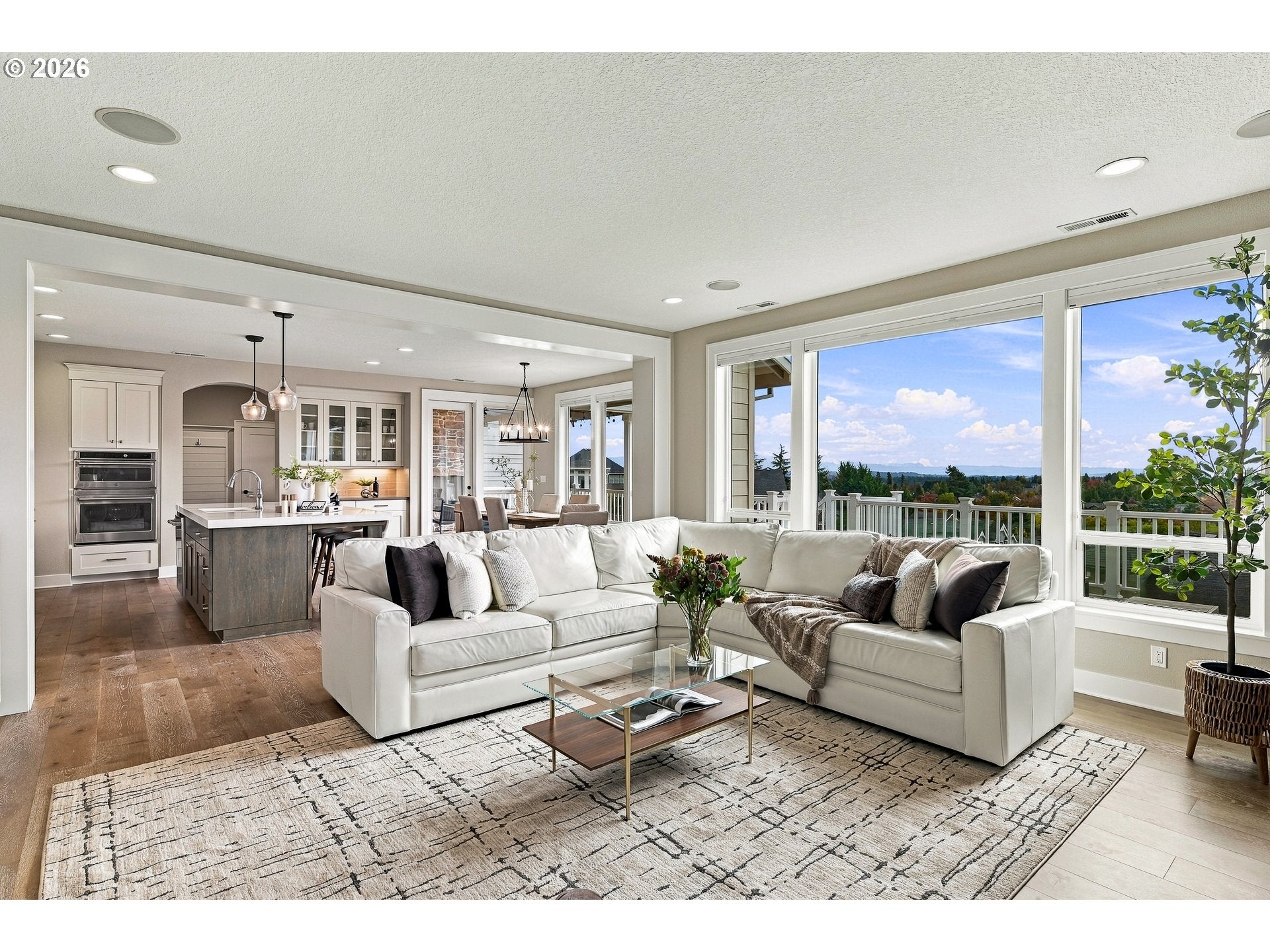 5122 HERON DR