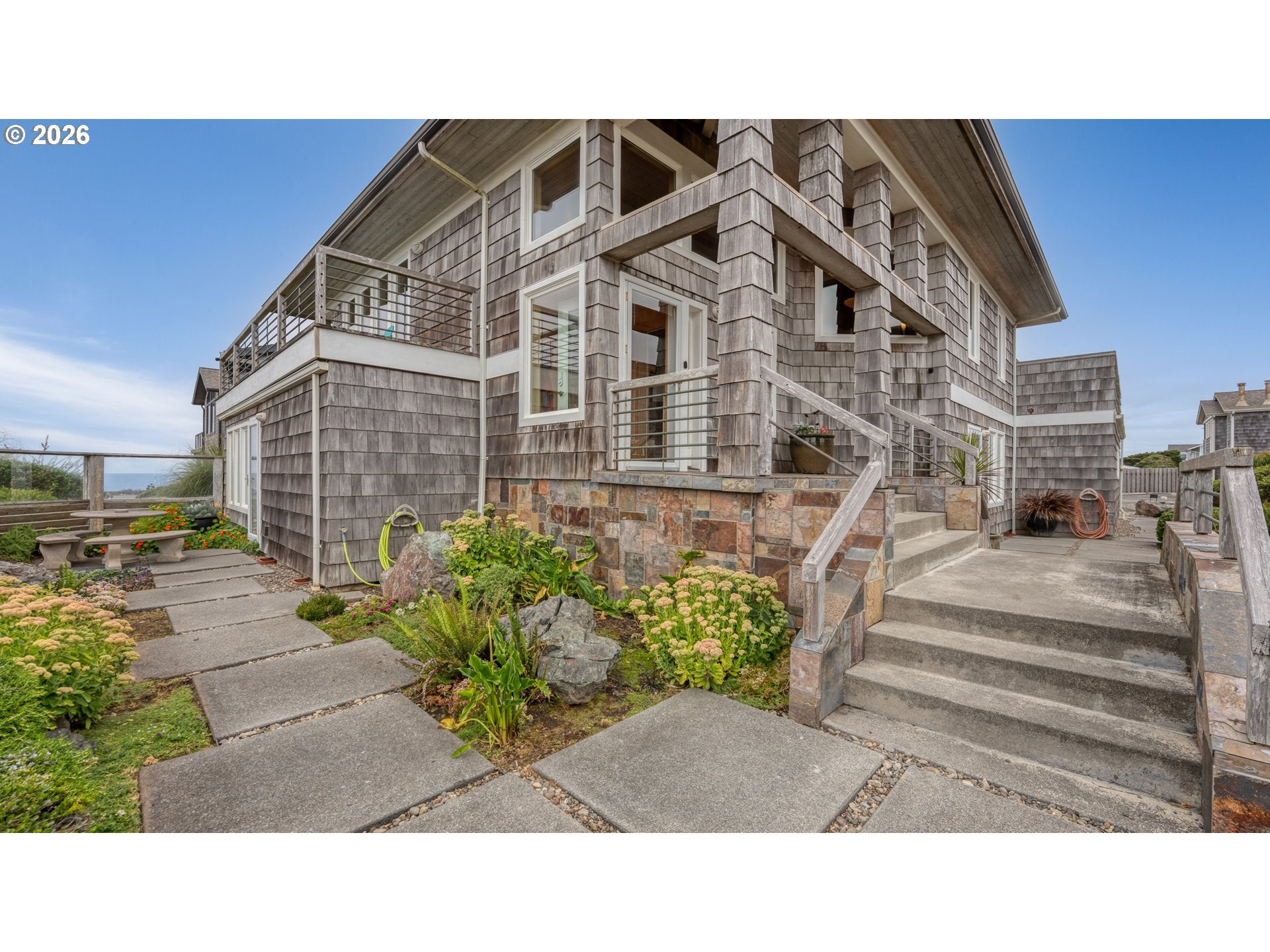 865 SW PORTLAND AVE