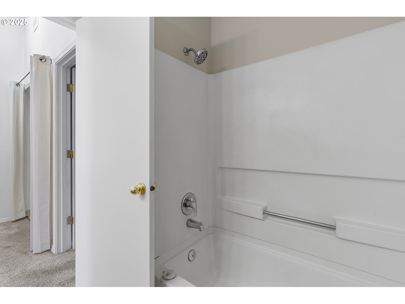 Vancouver, Washington 98682, United States, 2 Bedrooms Bedrooms, ,2 BathroomsBathrooms,Residential,Active,91667