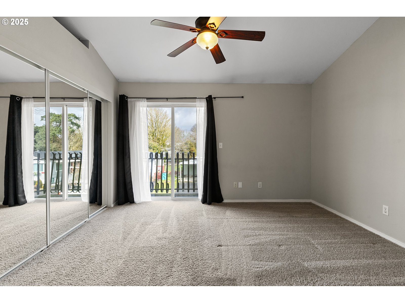 Vancouver, Washington 98682, United States, 2 Bedrooms Bedrooms, ,2 BathroomsBathrooms,Residential,Active,91667