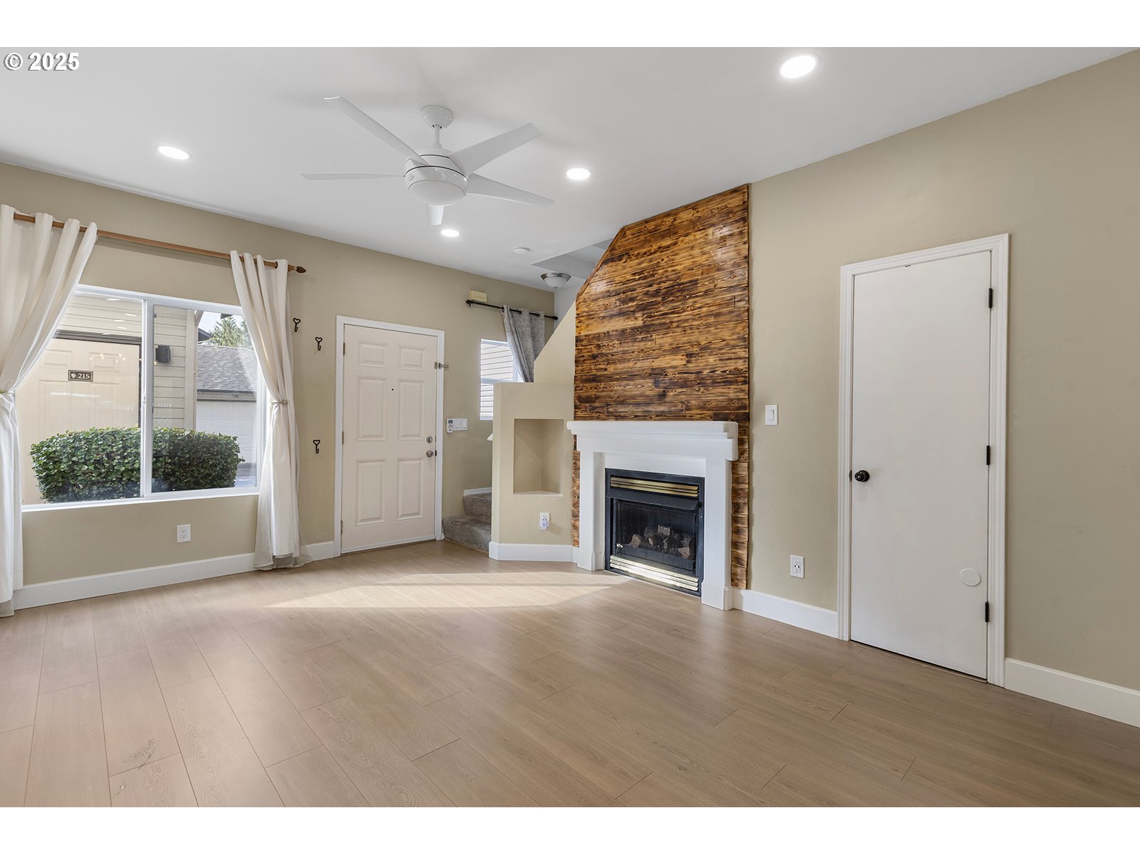 Vancouver, Washington 98682, United States, 2 Bedrooms Bedrooms, ,2 BathroomsBathrooms,Residential,Active,91667