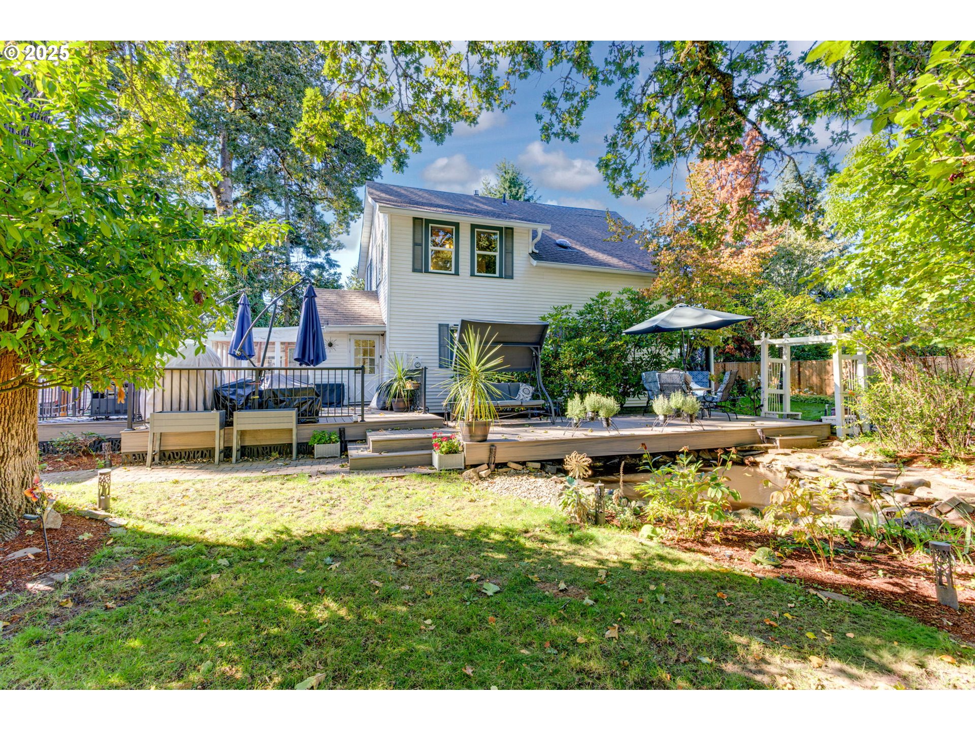 165 SE 33RD AVE