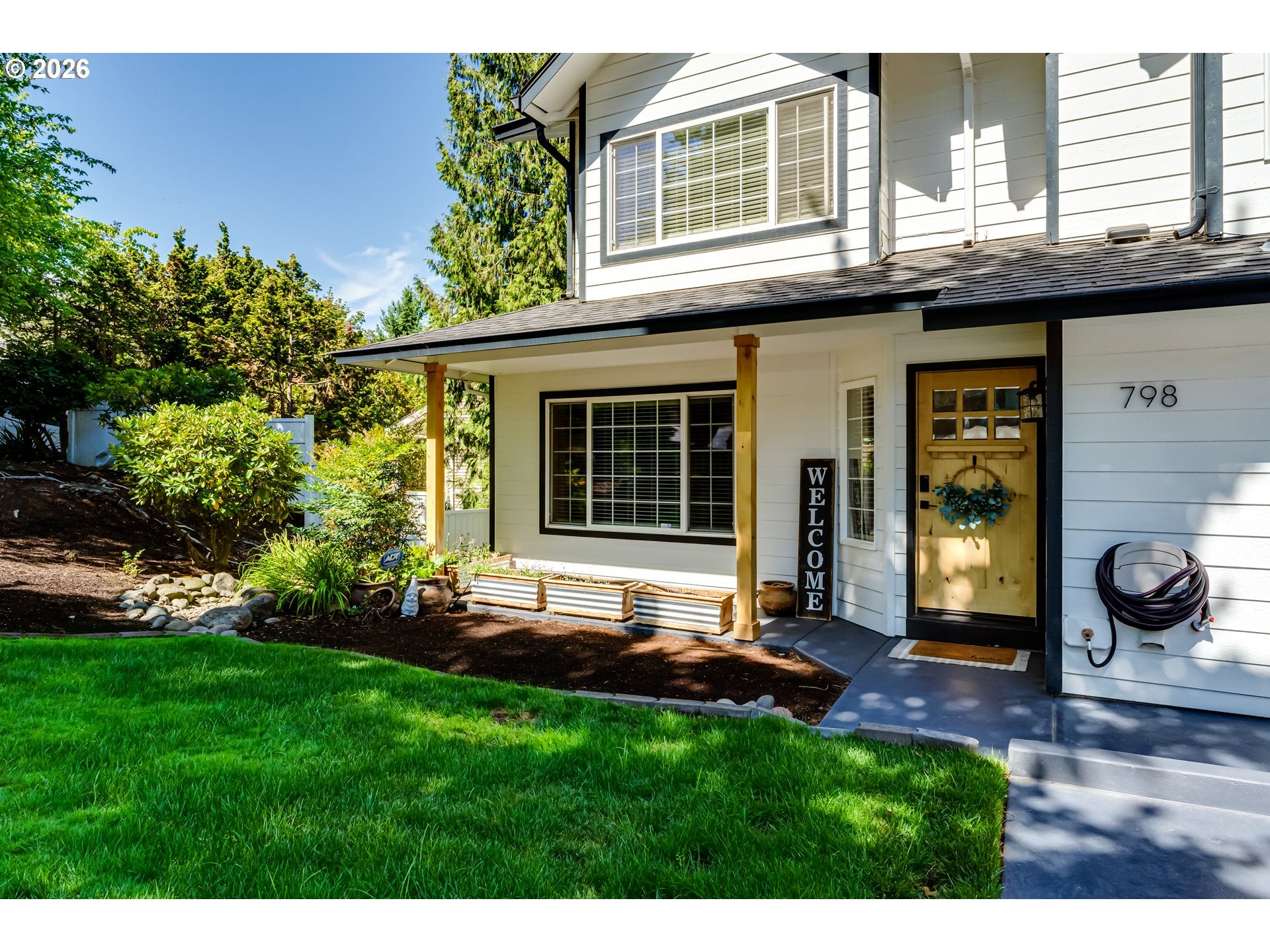 798 PRESCOTT LN