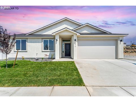 1311 Kimber DR Hermiston OR 97838