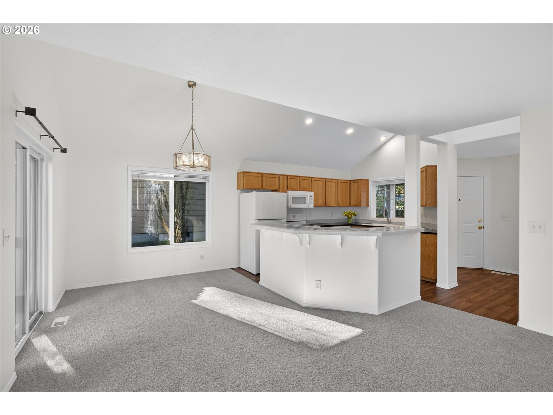 6006 SW VIEW POINT TER