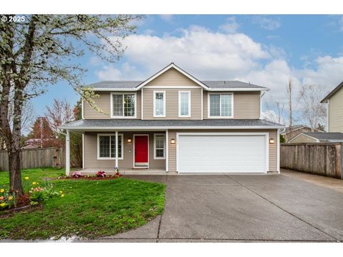 302 E 15TH PL La Center WA 98629