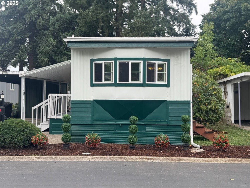 1901 SE MINTER BRIDGE RD 72