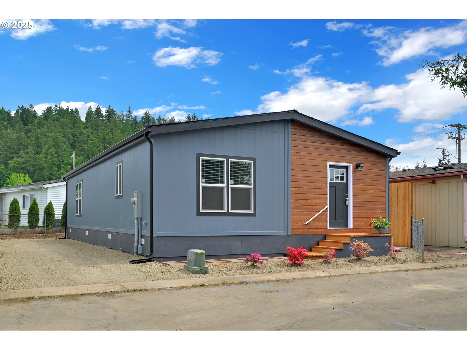 Listing image 6