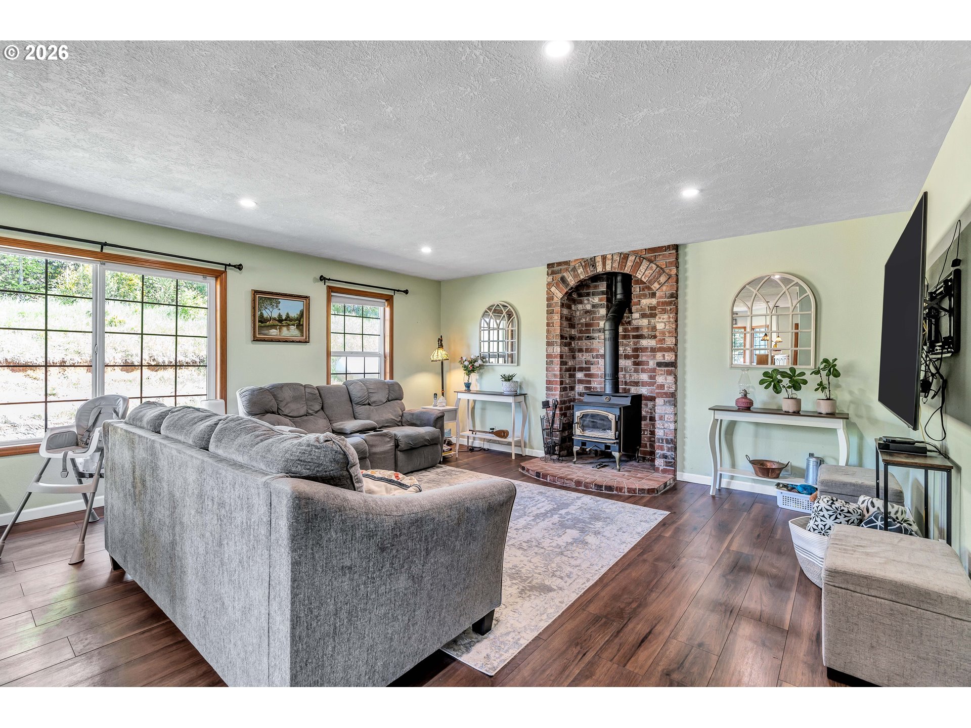 12313 S GROSHONG RD