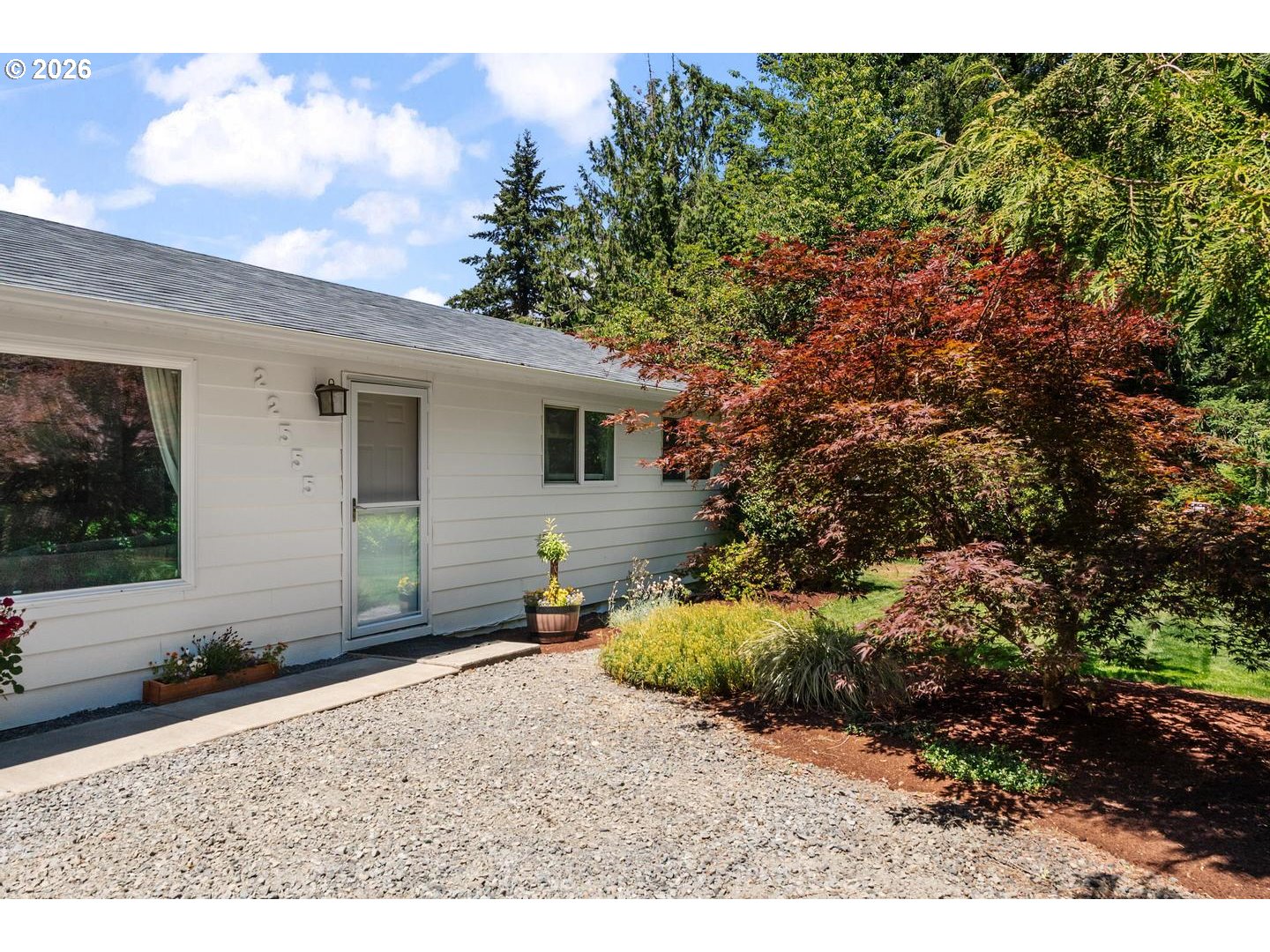 22555 S DAY HILL RD