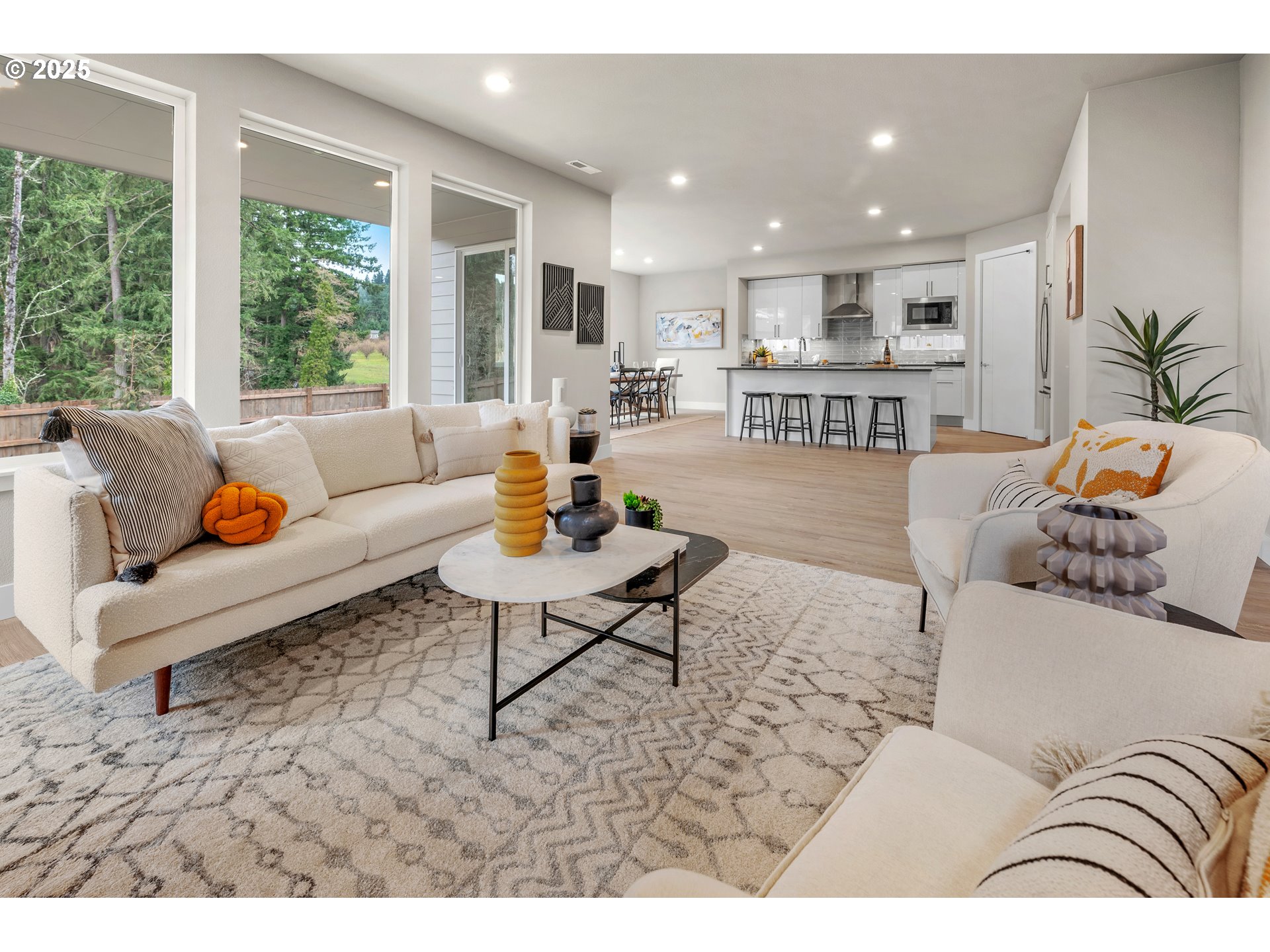 7086 SW FROG POND LN