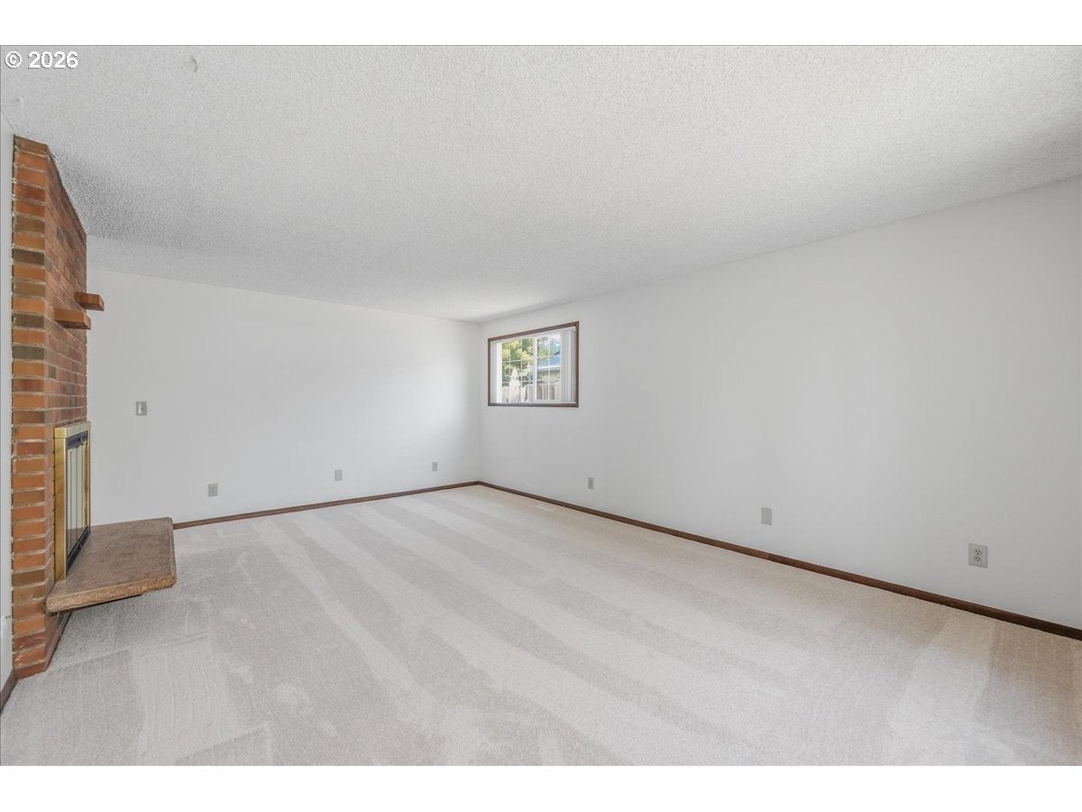 58 SUNSET PL