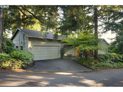 4242 SW TWOMBLY AVE Portland OR 97239