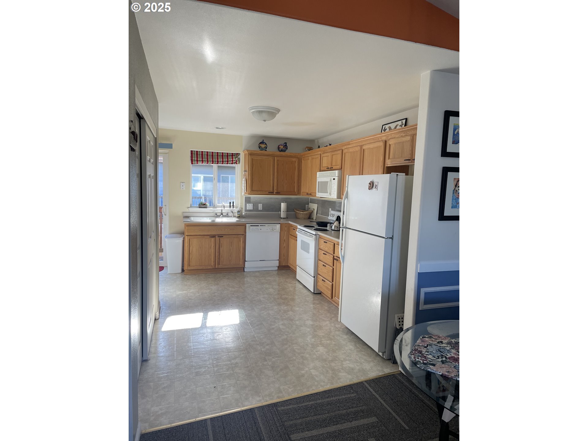 1284 NW 15TH ST